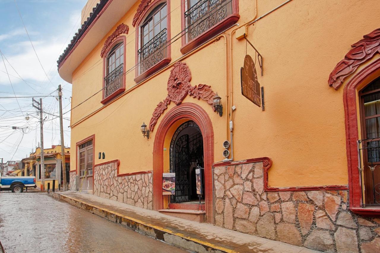 Capital O Casa Real Hotel Huauchinango Exterior photo